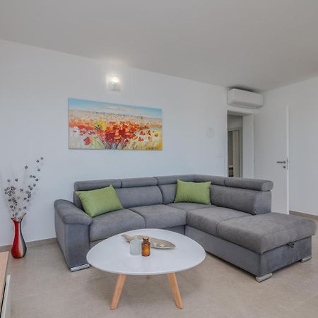 Apartments Sunrise Krk Кърк Екстериор снимка