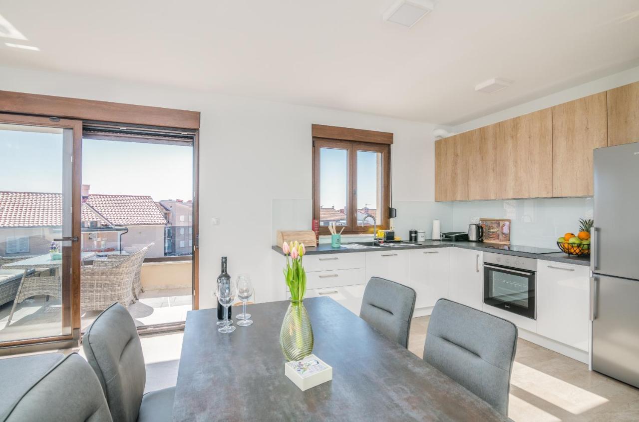 Apartments Sunrise Krk Кърк Екстериор снимка